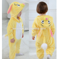 Bébé doux flanelle barboteuse Animal Onesie pyjamas tenues costume, vêtements de couchage, tissu jaune mignon, serviette à capuchon pour bébé
